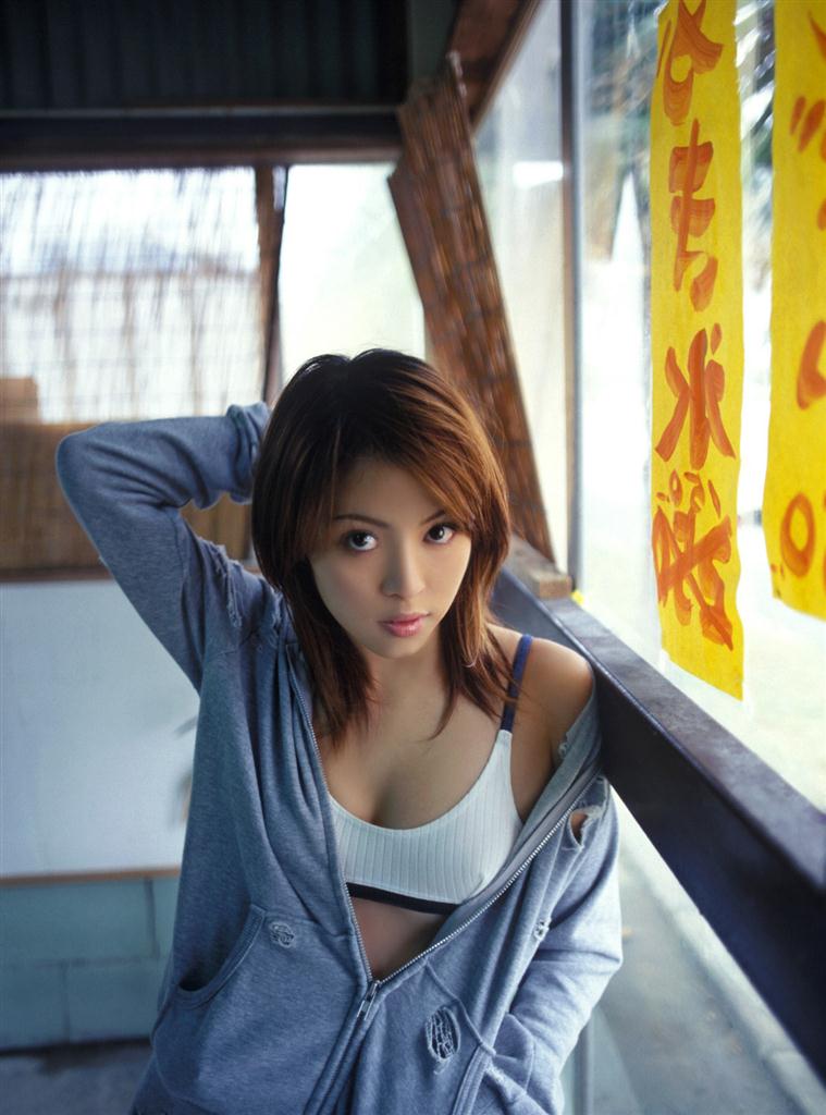 Mayuko Iwasa  [20P]